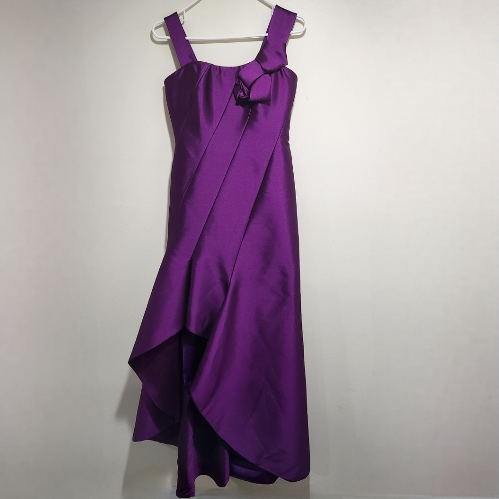 Angel Sanchez 100% Silk Purple Gown Size 4